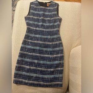 Tory Burch Petra Dress with beautiful blue and white accents 🤍🩵💙